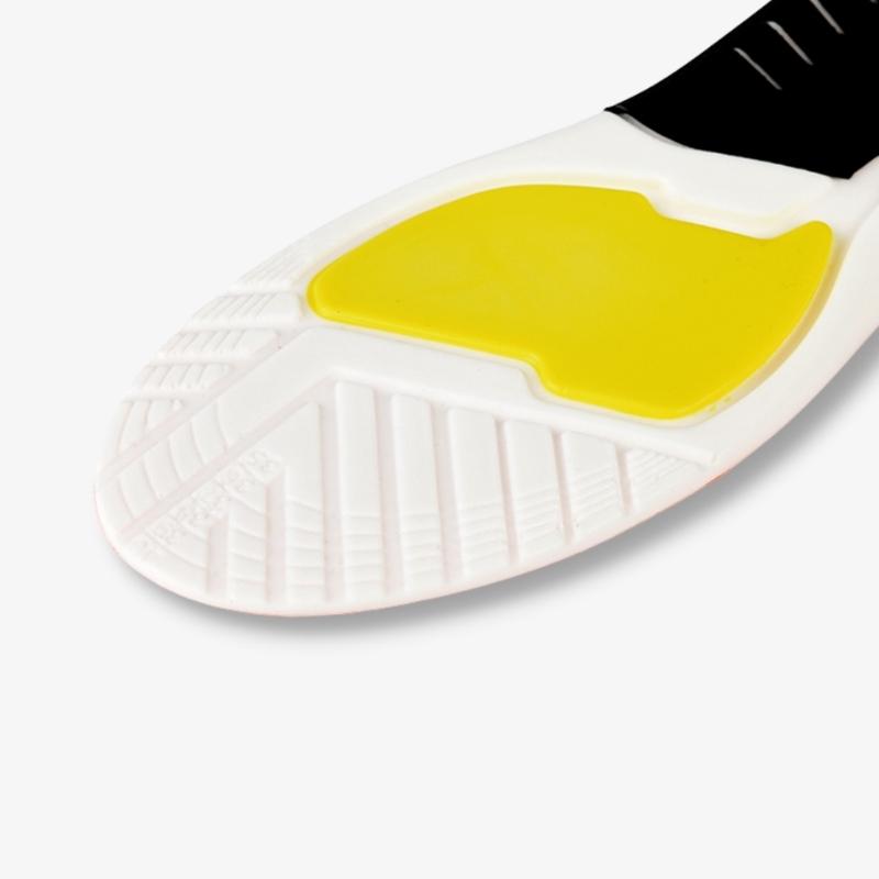 Ortopedisk stötdämpande sportsula undersidan närbild
